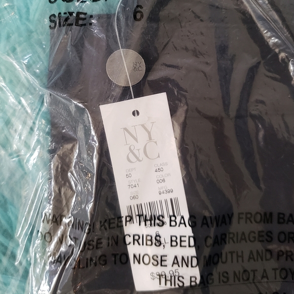 New York & Company Soho Ponte Jeans - Picture 3 of 6